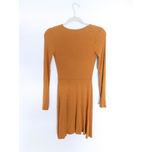 Forever 21 Mustard Yellow V-neck Mini Dress - Picture 5 of 6